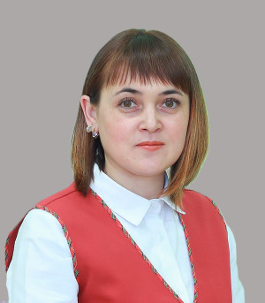 Кладовщик Верхушина Александра Мирталыбовна Кладовщик Верхушина Александра Мирталыбовна
