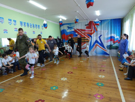 Спортивный праздник "Защитники отечества" Спортивный праздник "Защитники отечества".